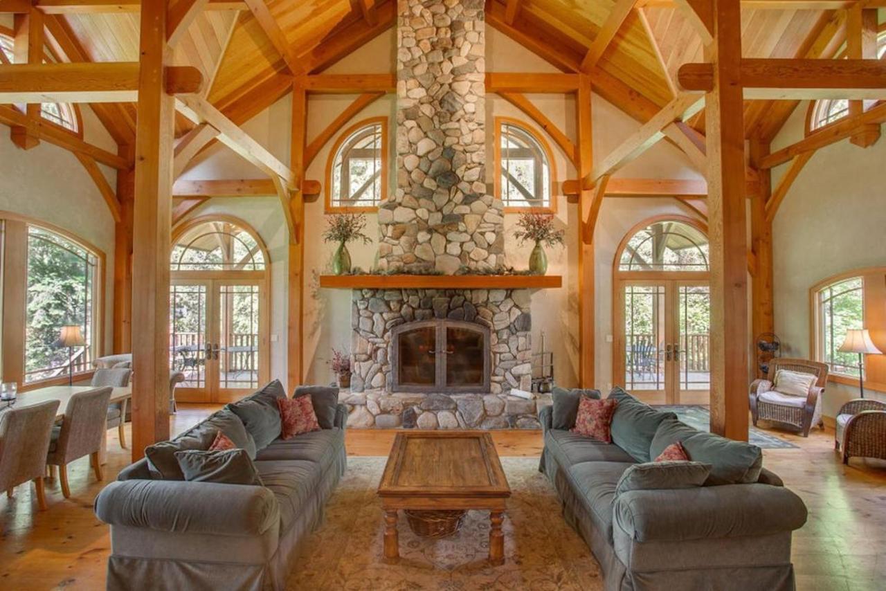 Snowgrass Lodge - River, Mountain Views & Hot Tub Leavenworth Luaran gambar